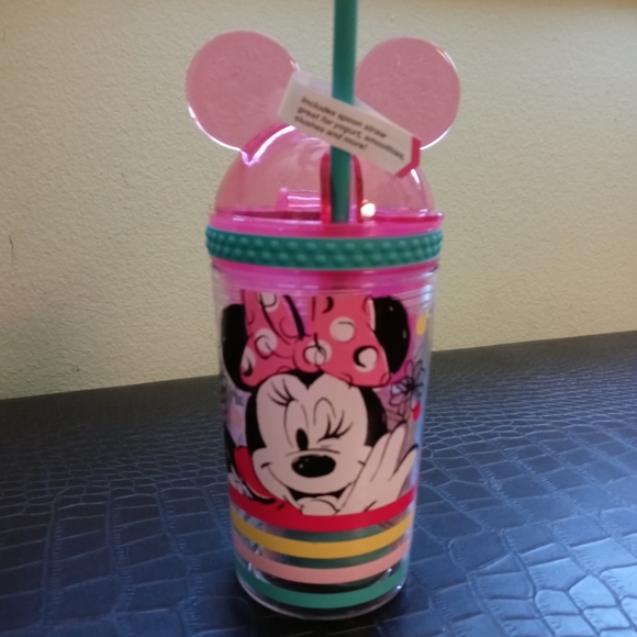 Multi Tasking Minnie Sipper & Hat Bundle - Picture 4 of 10